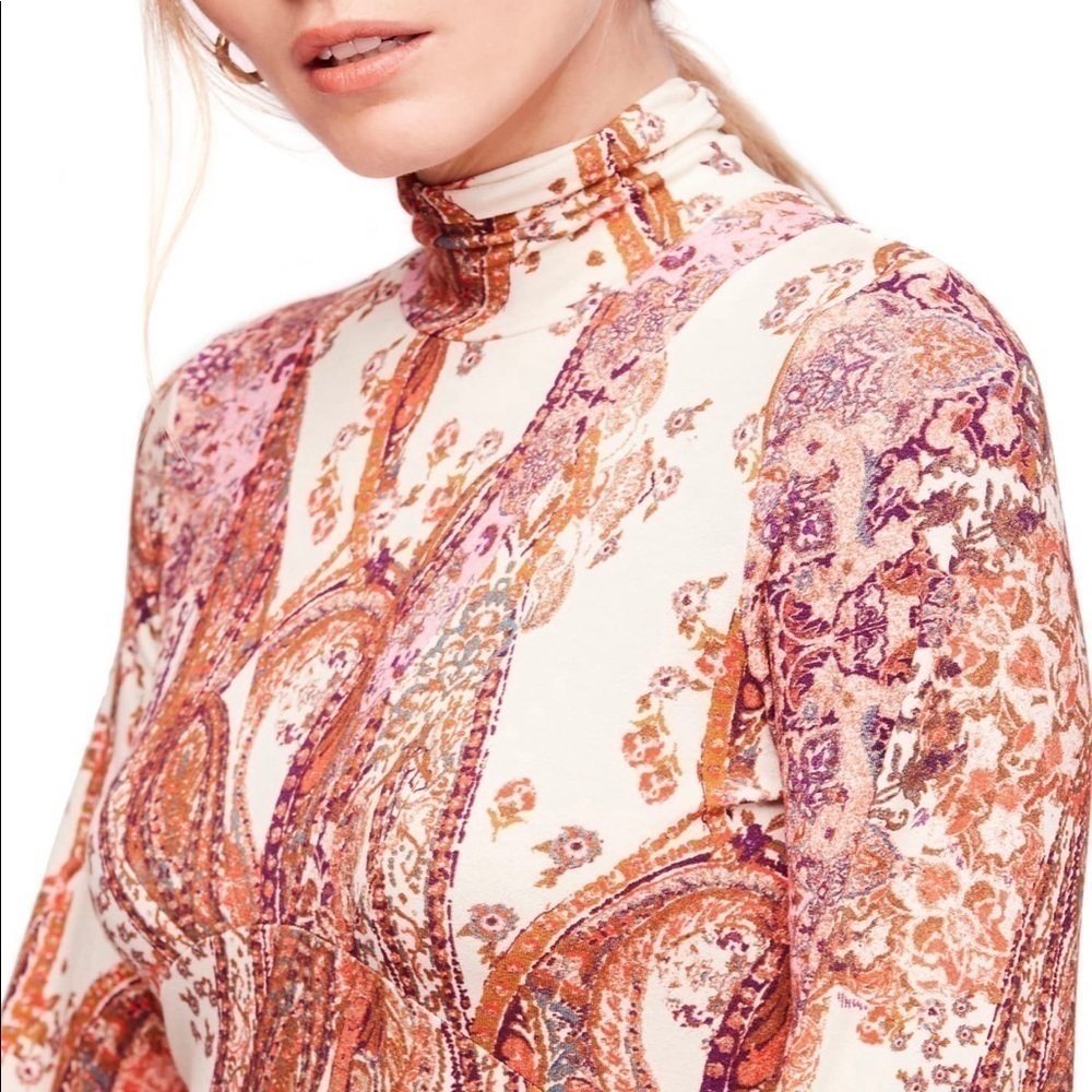 Free People All Dolled Up Paisley Mock‎ Neck Dress - Picture 4 of 14